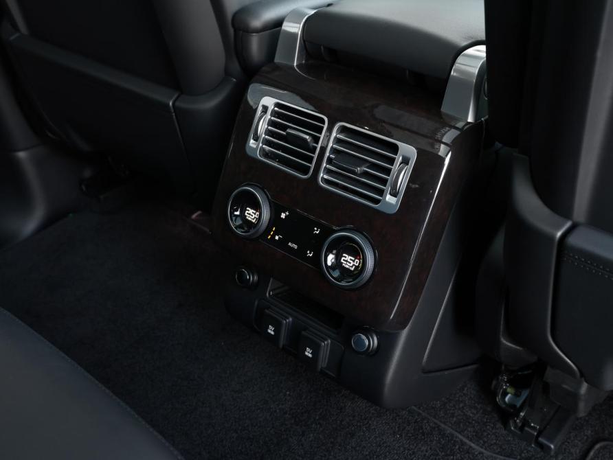 Land Rover Range Rover IV Рестайлинг Москва  - изображение 20