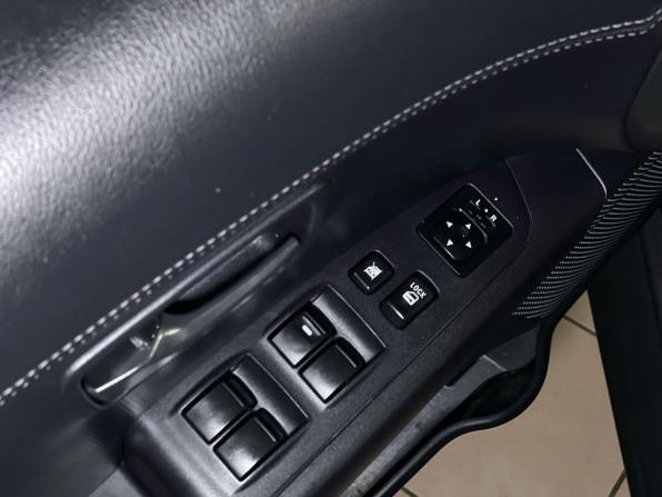 Mitsubishi Outlander II Рестайлинг с пробегом 2011 года, цена 850 000 рублей, 189609 км, внедорожник, Автокод Объявления