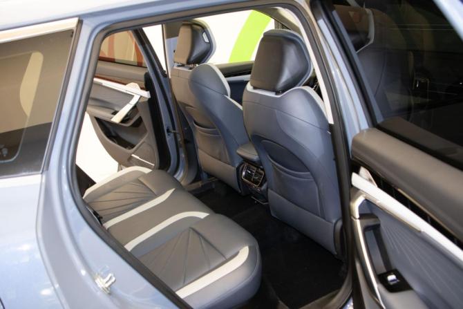 Geely Atlas II с пробегом 2024 года, цена 2 975 000 рублей, 33000 км, внедорожник, Автокод Объявления