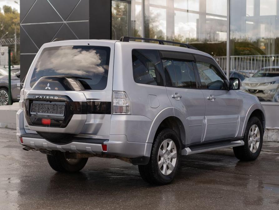 Mitsubishi Pajero IV Рестайлинг 1 Новосибирск  - изображение 5
