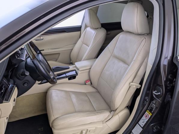 Lexus ES VI с пробегом 2014 года, цена 2 490 000 рублей, 139704 км, седан, Автокод Объявления