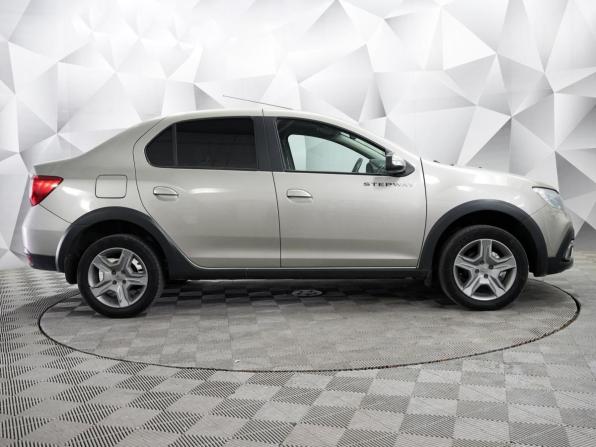 Renault Logan II Рестайлинг с пробегом 2021 года, цена 1 310 000 рублей, 63000 км, седан, Автокод Объявления