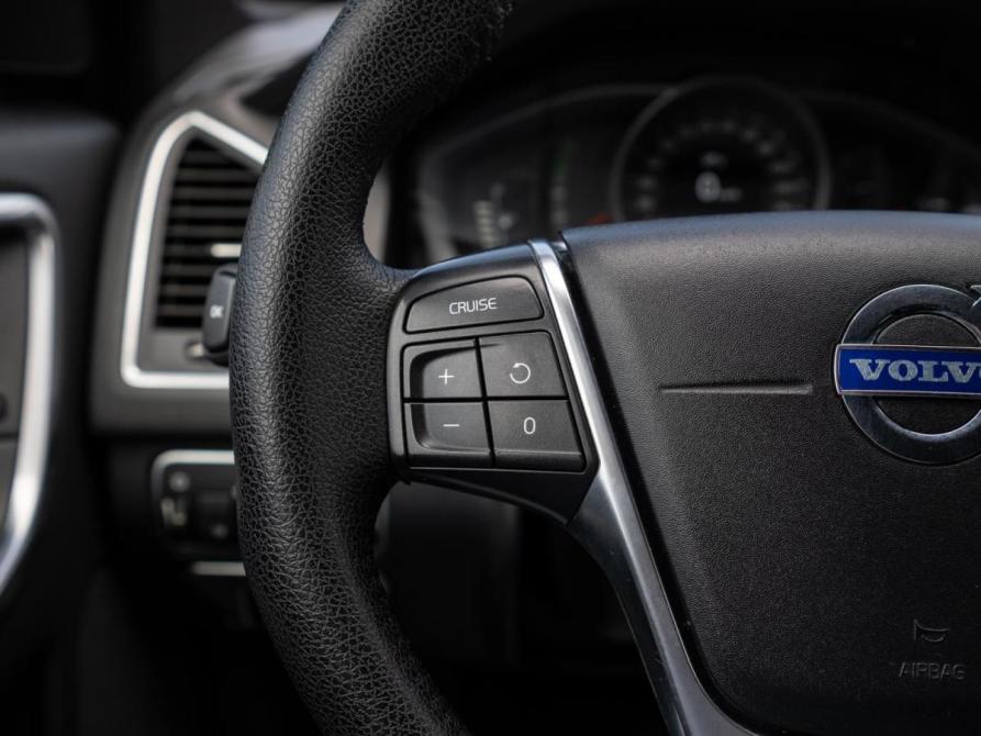 Volvo XC60 I Рестайлинг Сочи  - изображение 15