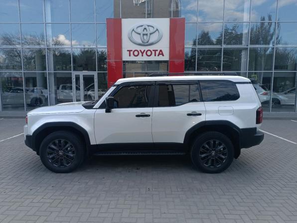 Toyota Land Cruiser Prado 250 Series с пробегом 2024 года, цена 10 900 000 рублей, 15616 км, внедорожник, Автокод Объявления