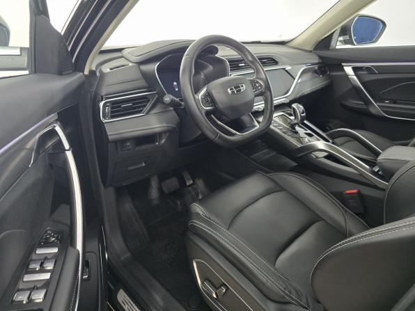 Geely Atlas Pro с пробегом 2023 года, цена 2 159 000 рублей, 35290 км, внедорожник, Автокод Объявления