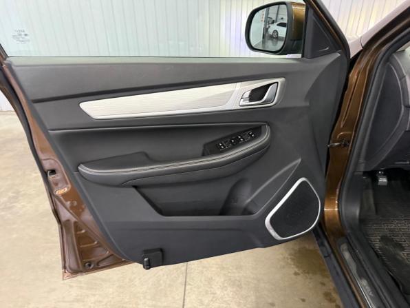 Geely Emgrand X7 I Рестайлинг 2 с пробегом 2021 года, цена 1 397 000 рублей, 87076 км, внедорожник, Автокод Объявления