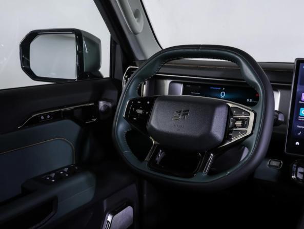 JETOUR T2 с пробегом 2024 года, цена 3 108 000 рублей, 37650 км, внедорожник, Автокод Объявления