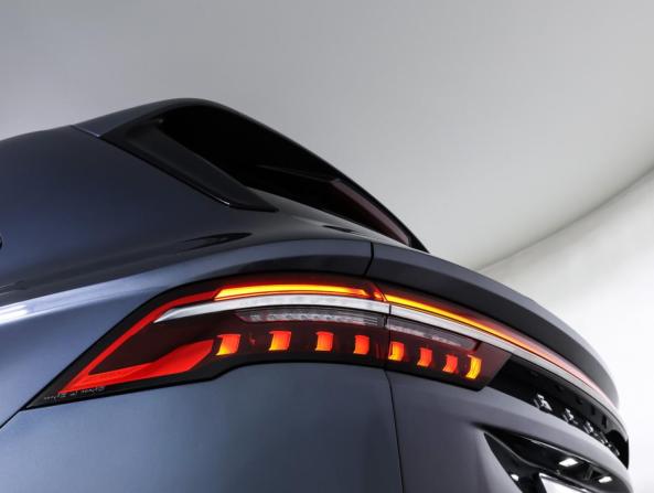 Geely Monjaro I с пробегом 2023 года, цена 3 396 000 рублей, 5912 км, внедорожник, Автокод Объявления