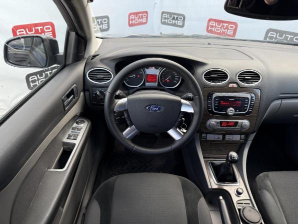 Ford Focus II Рестайлинг с пробегом 2008 года, цена 479 990 рублей, 198000 км, седан, Автокод Объявления