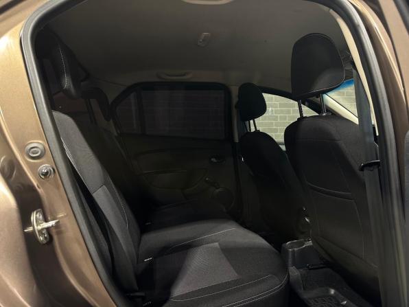 Renault Logan II Рестайлинг с пробегом 2021 года, цена 1 350 000 рублей, 64525 км, седан, Автокод Объявления