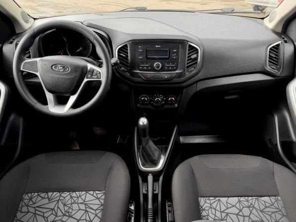 Lada (ВАЗ) XRAY I с пробегом 2019 года, цена 899 000 рублей, 52000 км, хэтчбек, Автокод Объявления