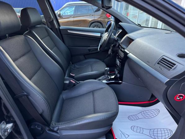 Opel Astra H Рестайлинг с пробегом 2008 года, цена 570 000 рублей, 246556 км, хэтчбек, Автокод Объявления