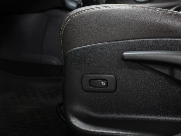 Renault Fluence I Рестайлинг с пробегом 2014 года, цена 849 000 рублей, 61000 км, седан, Автокод Объявления