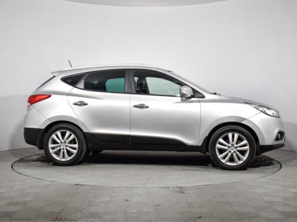 Hyundai ix35 I с пробегом 2011 года, цена 897 860 рублей, 333287 км, внедорожник, Автокод Объявления