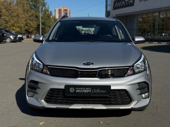 Kia Rio IV Рестайлинг с пробегом 2021 года, цена 1 650 000 рублей, 42204 км, хэтчбек, Автокод Объявления