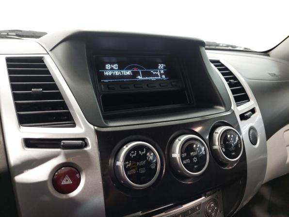 Mitsubishi Pajero Sport II Рестайлинг с пробегом 2013 года, цена 1 810 000 рублей, 199200 км, внедорожник, Автокод Объявления
