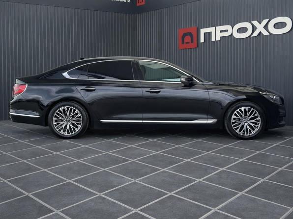 Kia K900 II с пробегом 2021 года, цена 3 647 000 рублей, 76423 км, седан, Автокод Объявления