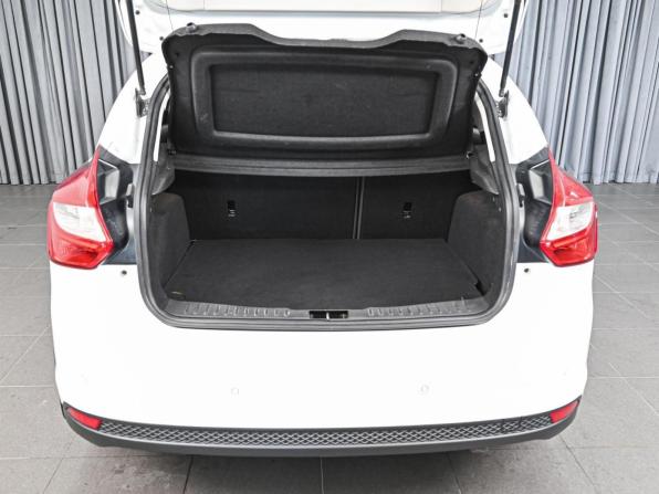 Ford Focus III с пробегом 2013 года, цена 829 000 рублей, 180623 км, хэтчбек, Автокод Объявления