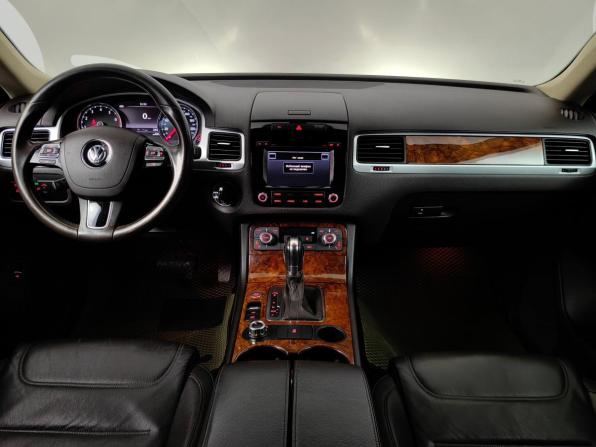 Volkswagen Touareg II с пробегом 2012 года, цена 1 530 000 рублей, 304830 км, внедорожник, Автокод Объявления
