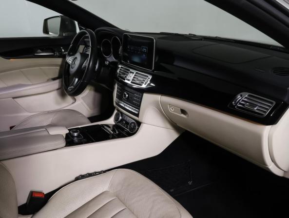 Mercedes-Benz CLS II (C218) Рестайлинг с пробегом 2015 года, цена 3 390 000 рублей, 123000 км, седан, Автокод Объявления
