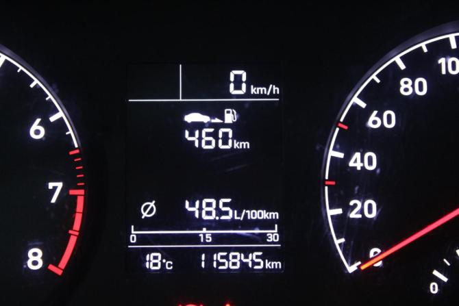 Hyundai Solaris II с пробегом 2019 года, цена 1 084 000 рублей, 115843 км, седан, Автокод Объявления