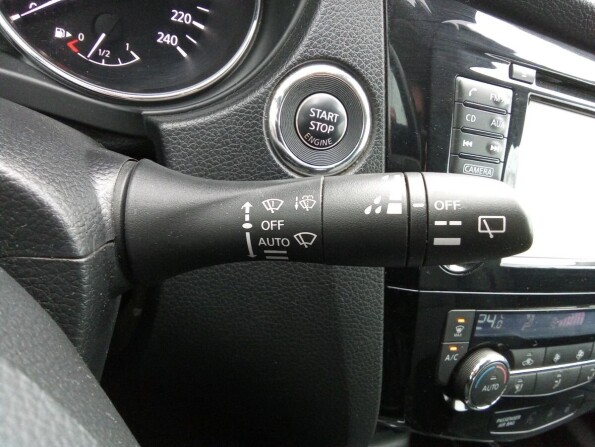 Nissan Qashqai II с пробегом 2014 года, цена 1 457 000 рублей, 152759 км, offers.body_type.unknown, Автокод Объявления