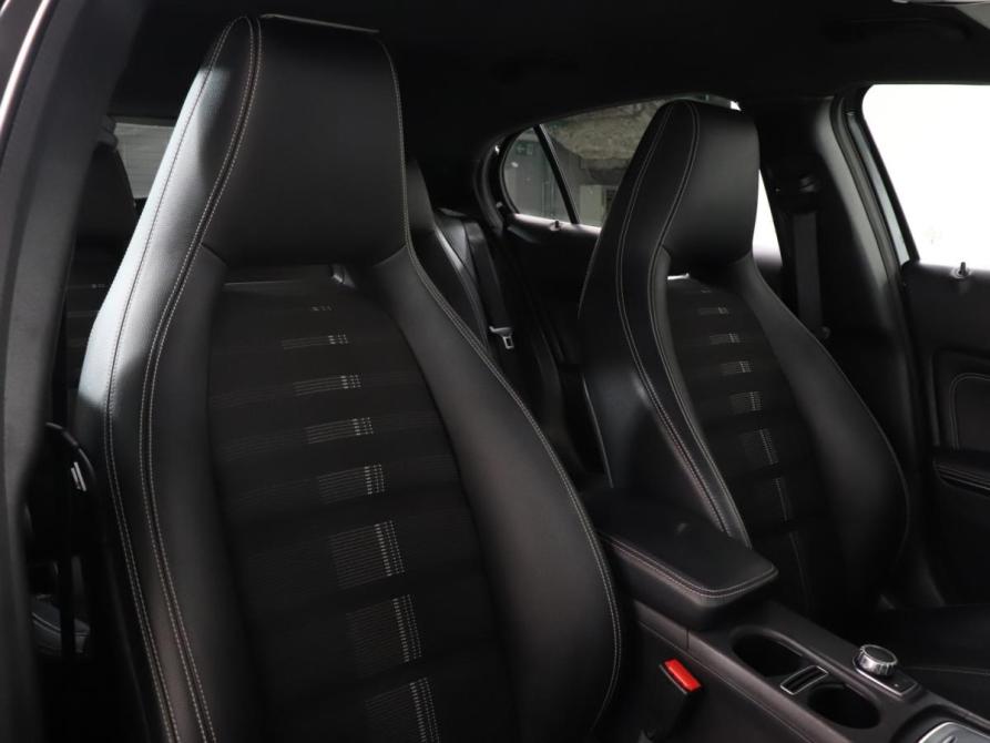 Mercedes-Benz GLA I (X156) Рестайлинг Москва  - изображение 17