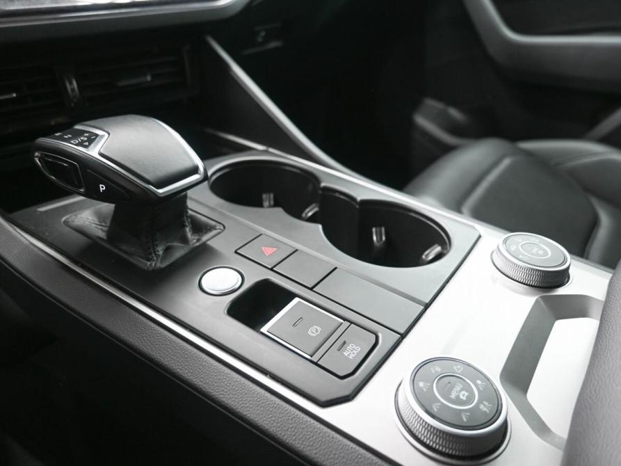 Volkswagen Touareg III Ростов-на-Дону  - изображение 23