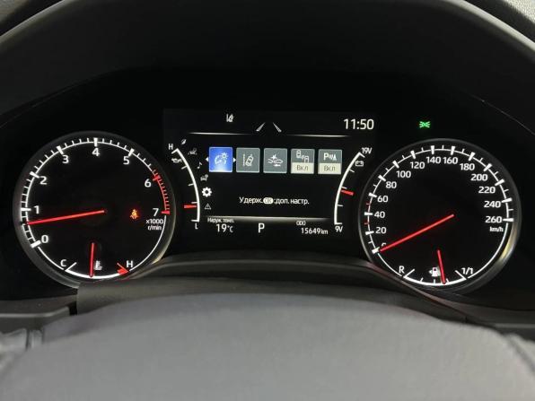 Toyota Land Cruiser 300 Series с пробегом 2022 года, цена 11 490 000 рублей, 15649 км, внедорожник, Автокод Объявления