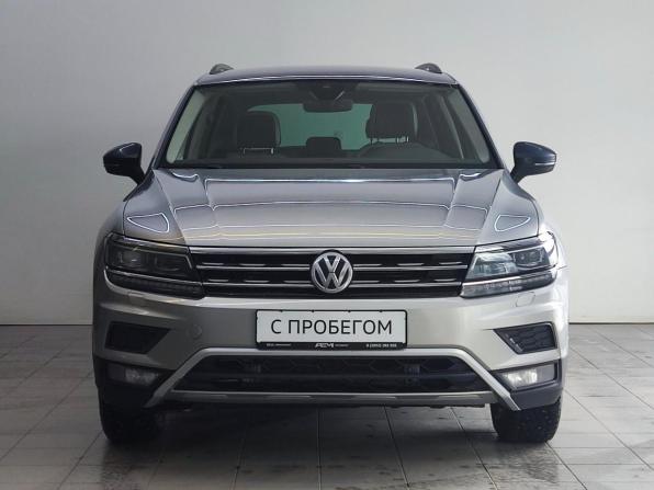 Volkswagen Tiguan II с пробегом 2018 года, цена 1 888 000 рублей, 264000 км, внедорожник, Автокод Объявления