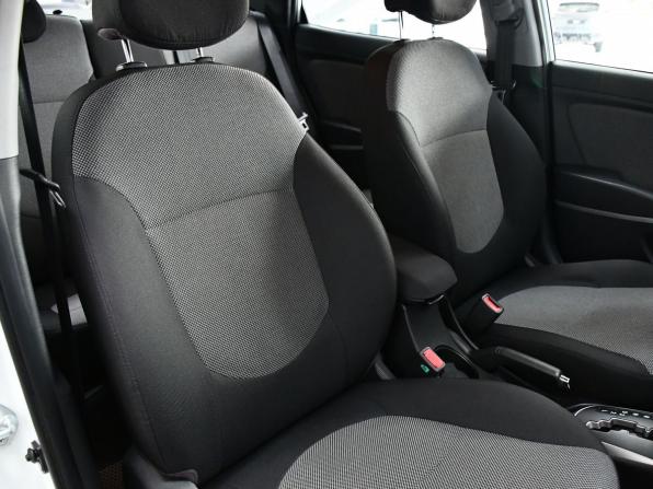 Hyundai Solaris I с пробегом 2013 года, цена 827 000 рублей, 161578 км, седан, Автокод Объявления
