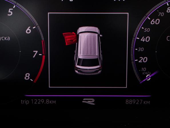 Volkswagen Tiguan II с пробегом 2020 года, цена 3 690 000 рублей, 88926 км, внедорожник, Автокод Объявления