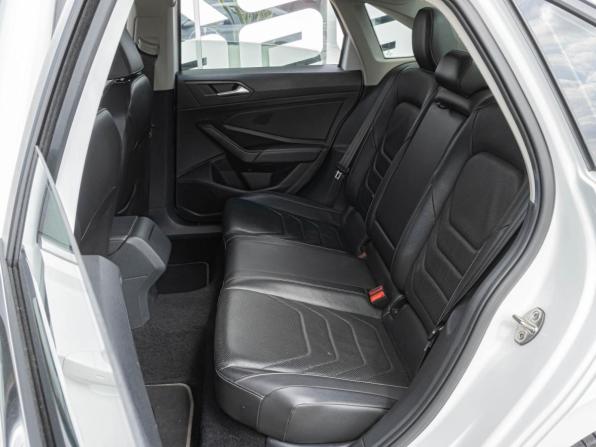 Volkswagen Jetta VII с пробегом 2020 года, цена 2 295 000 рублей, 78975 км, седан, Автокод Объявления