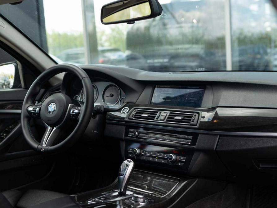BMW 5 серии VI (F10/F11/F07) Новосибирск  - изображение 10