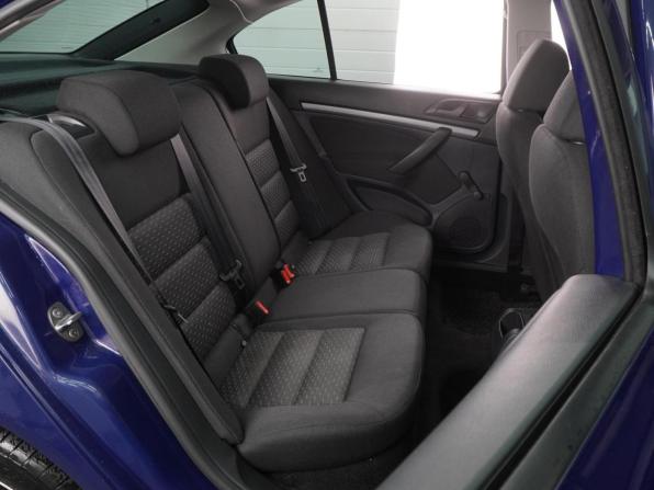 Skoda Octavia II (A5) Рестайлинг с пробегом 2012 года, цена 1 007 000 рублей, 122709 км, лифтбек, Автокод Объявления