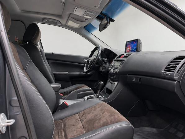 Honda Accord VII Рестайлинг с пробегом 2006 года, цена 830 000 рублей, 347000 км, седан, Автокод Объявления