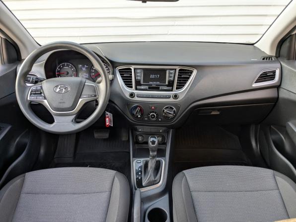 Hyundai Solaris II Рестайлинг с пробегом 2022 года, цена 1 550 000 рублей, 65904 км, седан, Автокод Объявления