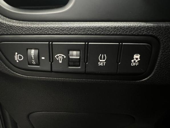 Kia Rio IV с пробегом 2019 года, цена 1 349 000 рублей, 156317 км, хэтчбек, Автокод Объявления