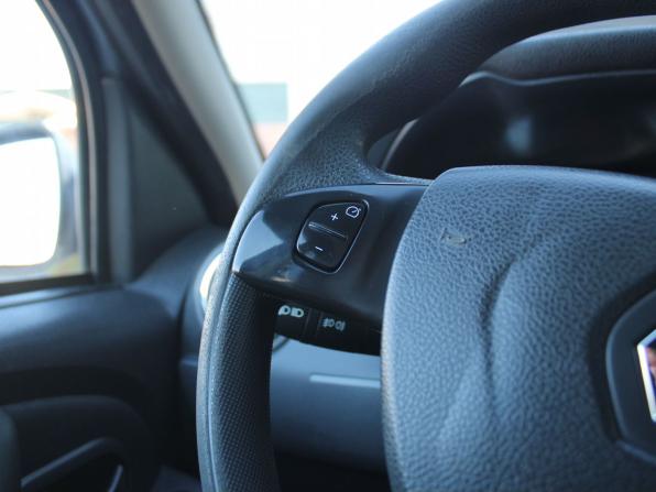 Renault Duster I Рестайлинг с пробегом 2015 года, цена 1 479 000 рублей, 79875 км, внедорожник, Автокод Объявления