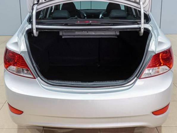 Hyundai Solaris I с пробегом 2012 года, цена 799 000 рублей, 221714 км, седан, Автокод Объявления
