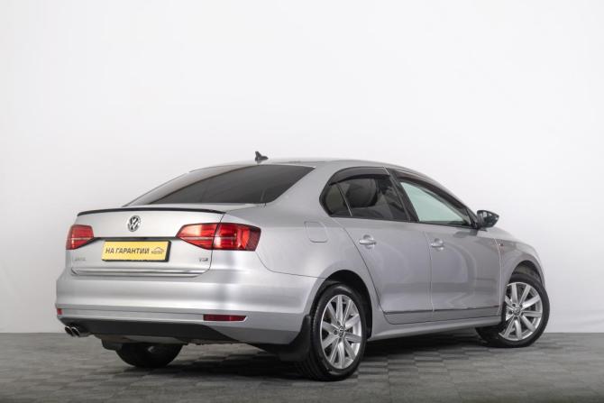 Volkswagen Jetta VI Рестайлинг с пробегом 2018 года, цена 1 579 000 рублей, 92100 км, седан, Автокод Объявления