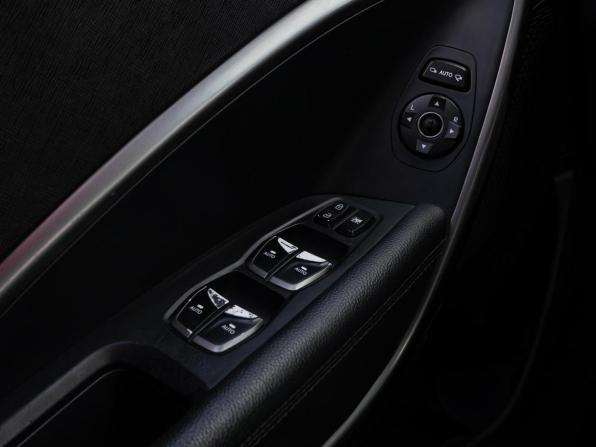 Hyundai Santa Fe III Рестайлинг с пробегом 2018 года, цена 2 055 000 рублей, 99000 км, внедорожник, Автокод Объявления