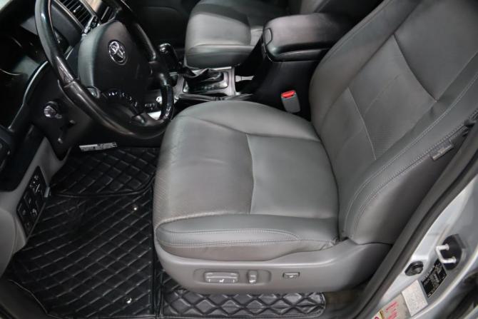 Toyota Land Cruiser Prado 120 Series Рестайлинг с пробегом 2008 года, цена 2 035 350 рублей, 280333 км, внедорожник, Автокод Объявления