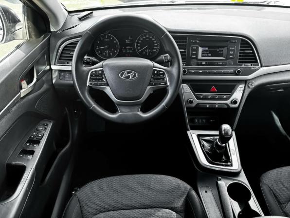 Hyundai Elantra VI (AD) с пробегом 2018 года, цена 1 166 000 рублей, 169164 км, седан, Автокод Объявления