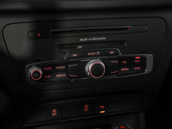 Audi Q3 I (8U) Рестайлинг с пробегом 2018 года, цена 1 799 000 рублей, 195286 км, внедорожник, Автокод Объявления