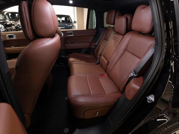 Li Auto (Lixiang) L6 I с пробегом 2024 года, цена 6 150 000 рублей, 31351 км, внедорожник, Автокод Объявления