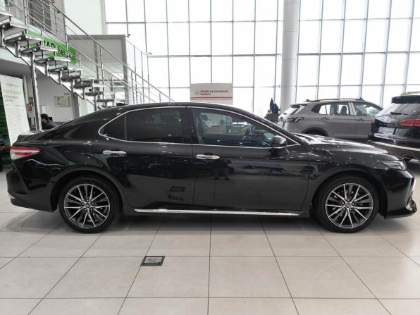 Toyota Camry VIII (XV70) Рестайлинг с пробегом 2023 года, цена 3 750 000 рублей, 70740 км, седан, Автокод Объявления