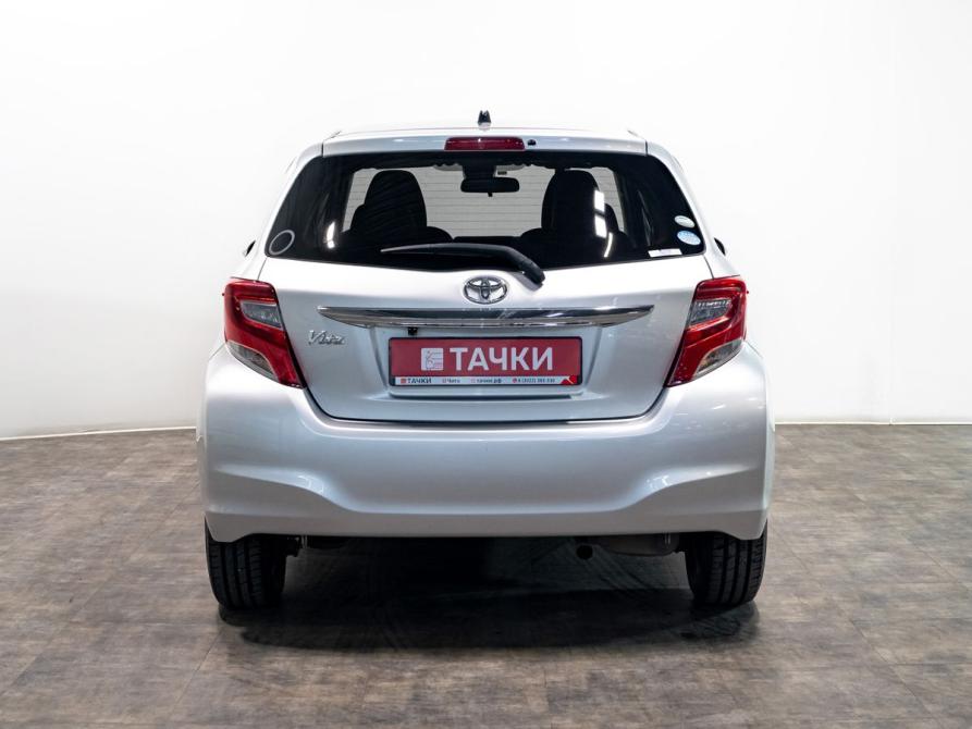 Toyota Vitz III (XP130) Рестайлинг Чита  - изображение 4