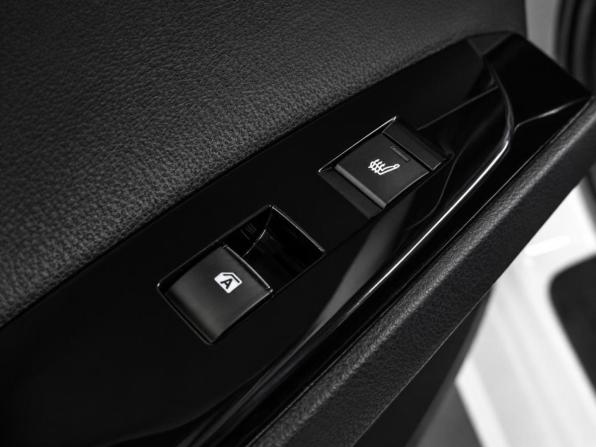 Toyota Camry VIII (XV70) с пробегом 2018 года, цена 2 839 000 рублей, 148092 км, седан, Автокод Объявления