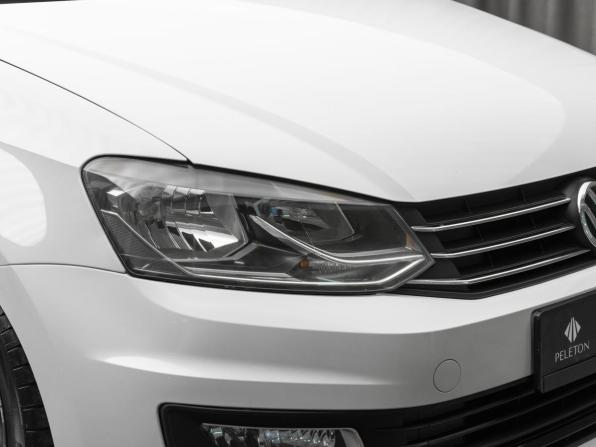 Volkswagen Polo V Рестайлинг с пробегом 2018 года, цена 1 240 000 рублей, 175000 км, седан, Автокод Объявления
